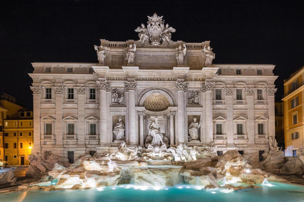 Heart Palace Fontana Di Trevi ローマ エクステリア 写真
